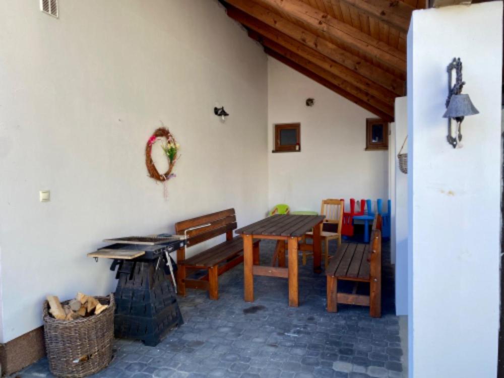 Pribraz Apartmany U Rybnicka מראה חיצוני תמונה
